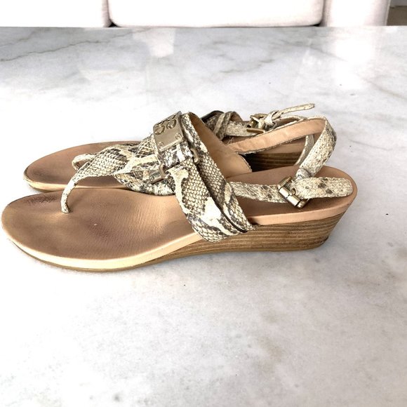 Coach wedge slingback Danielle sandal, neutral snakeskin / python print, t strap - Picture 3 of 8